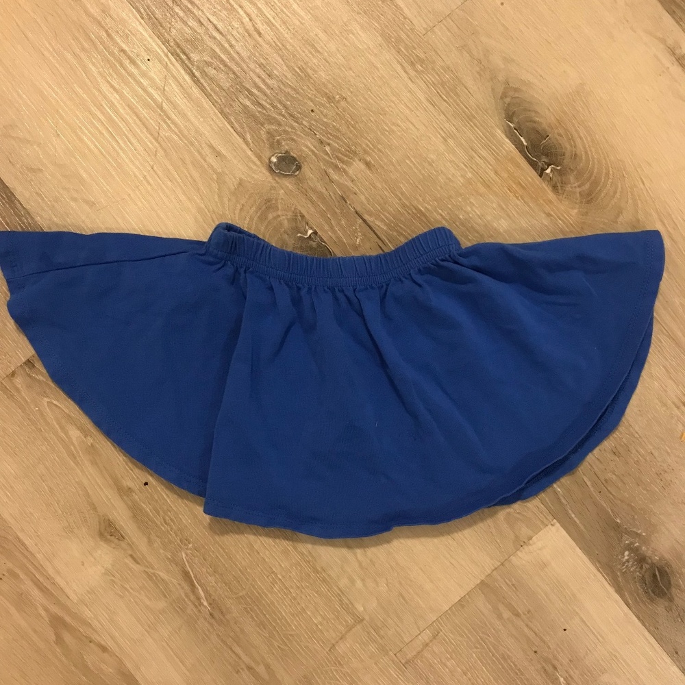 June and January twirl skirt 12/24 months